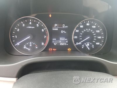 Zdjęcie 9 z 14 samochodu: 2017 HYUNDAI ELANTRA SE VIN:5NPD84LF8HH190985 - miniatura