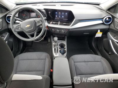 Zdjęcie 8 z 16 samochodu: 2025 CHEVROLET TRAX LS VIN:KL77LFEP2SC139284 - miniatura
