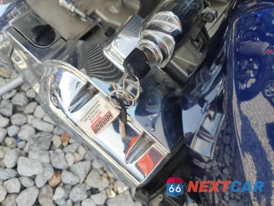 Zdjęcie 8 z 9 samochodu: 2007 HONDA VTX1300 C VIN:1HFSC55077A307942 - miniatura