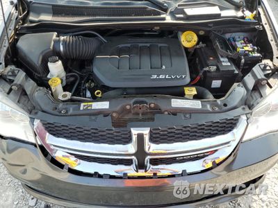 Zdjęcie 12 z 15 samochodu: 2018 DODGE GRAND CARAVAN SXT VIN:2C4RDGCG0JR205953 - miniatura