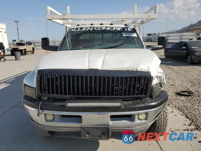 Piąte zdjęcie samochodu w środku: 2001 DODGE RAM 3500 VIN:1B7MF33691J269398 - miniatura