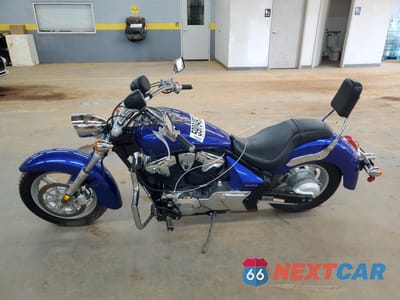 Trzecie zdjęcie samochodu z tyłu: 2015 HONDA VT1300 CR VIN:JH2SC660XFK500049 - miniatura
