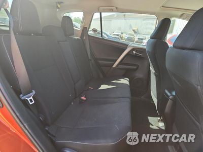 Zdjęcie 11 z 15 samochodu: 2016 TOYOTA RAV4 XLE VIN:2T3RFREV7GW423615 - miniatura