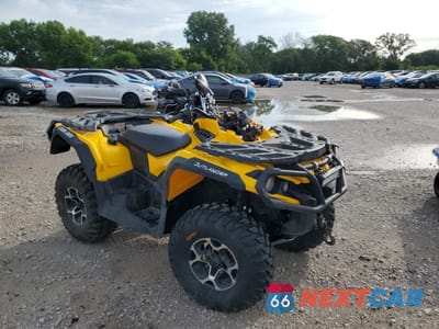 2015 CAN-AM OUTLANDER MAX 1000 XT 3JBLPAP21FJ001268 - główne zdjęcie licytacji z USA - miniatura