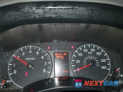 Zdjęcie 9 z 13 samochodu: 2018 NISSAN NV 1500 S VIN:1N6BF0KM2JN801845 - miniatura