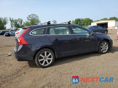 Trzecie zdjęcie samochodu z tyłu: 2016 VOLVO V60 T5 PLATINUM VIN:YV140MEM3G1293492 - miniatura