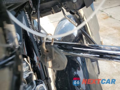 Zdjęcie 8 z 10 samochodu: 2019 HARLEY-DAVIDSON FLHX VIN:1HD1KBC13KB619227 - miniatura