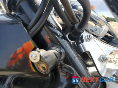 Zdjęcie 9 z 9 samochodu: 2010 HONDA VT1300 CT VIN:JH2SC6677AK000114 - miniatura
