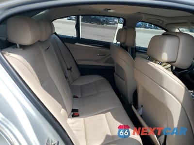 Zdjęcie 10 z 12 samochodu: 2011 BMW 535 XI VIN:WBAFU7C55BC876270 - miniatura