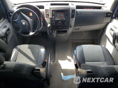 Zdjęcie 8 z 15 samochodu: 2008 DODGE SPRINTER 2500 VIN:WDWPE845985300233 - miniatura