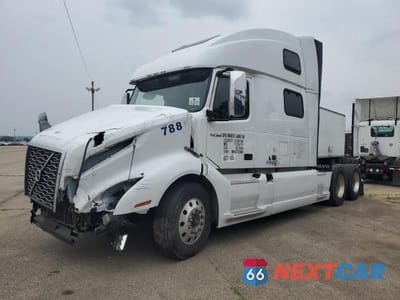 Drugie zdjęcie samochodu z przodu: 2021 VOLVO VNL SEMI TRUCK VIN:4V4NC9EH0MN272500 - miniatura