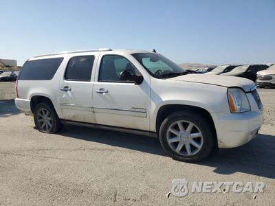 Czwarte zdjęcie samochodu z boku: 2012 GMC YUKON XL DENALI VIN:1GKS2MEF8CR287776 - miniatura
