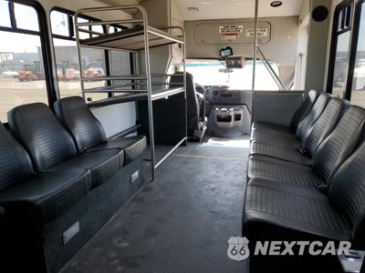 Zdjęcie 11 z 14 samochodu: 2022 FORD ECONOLINE E450 SUPER DUTY CUTAWAY VAN VIN:1FDFE4FNXNDC37757 - miniatura