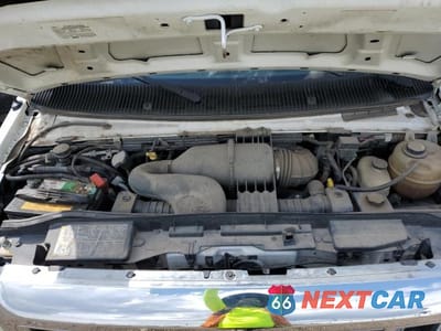 Zdjęcie 7 z 10 samochodu: 2008 FORD ECONOLINE E450 SUPER DUTY CUTAWAY VAN VIN:1FDXE45SX8DB37433 - miniatura