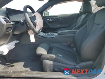 Zdjęcie 7 z 12 samochodu: 2025 BMW 230XI VIN:3MW33CM03S8E90472 - miniatura