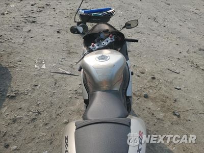 Zdjęcie 6 z 9 samochodu: 2006 KAWASAKI ZX636 C1 VIN:JKBZXJD186A001434 - miniatura