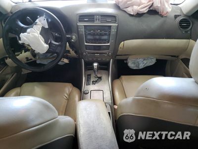 Zdjęcie 8 z 12 samochodu: 2009 LEXUS IS 250 VIN:JTHBK262692087863 - miniatura