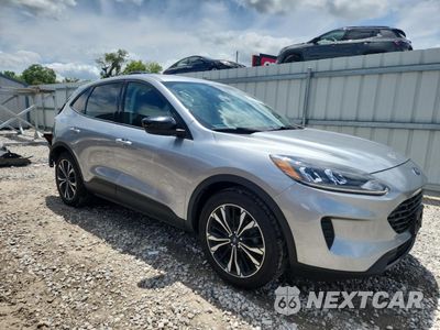 Czwarte zdjęcie samochodu z boku: 2021 FORD ESCAPE SE VIN:1FMCU0G69MUA19684 - miniatura