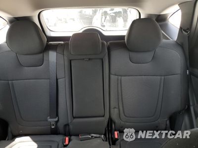 Zdjęcie 10 z 13 samochodu: 2025 HYUNDAI TUCSON SE VIN:5NMJA3DE8SH514545 - miniatura