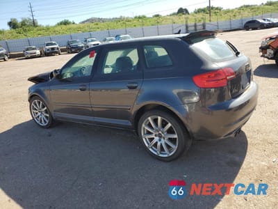 Drugie zdjęcie samochodu z przodu: 2011 AUDI A3 PREMIUM VIN:WAUDFAFM8BA023066 - miniatura