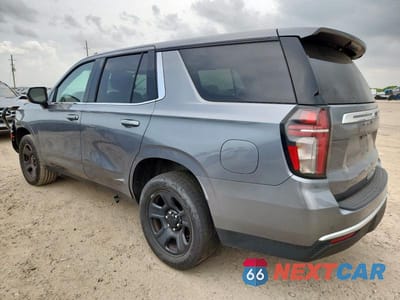 Drugie zdjęcie samochodu z przodu: 2021 CHEVROLET TAHOE C1500 VIN:1GNSCLED7MR396269 - miniatura