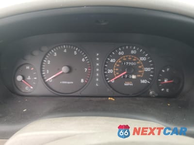 Zdjęcie 9 z 12 samochodu: 2001 HYUNDAI SONATA GL VIN:KMHWF25S51A393869 - miniatura