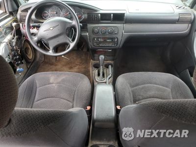 Zdjęcie 8 z 14 samochodu: 2004 CHRYSLER SEBRING LX VIN:1C3EL46X24N314061 - miniatura