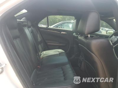 Zdjęcie 10 z 14 samochodu: 2017 CHRYSLER 300 S VIN:2C3CCAGG8HH516812 - miniatura