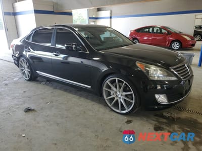 Czwarte zdjęcie samochodu z boku: 2016 HYUNDAI EQUUS SIGNATURE VIN:KMHGH4JH8GU106049 - miniatura