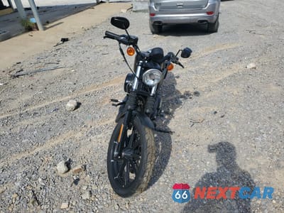 Drugie zdjęcie samochodu z przodu: 2017 HARLEY-DAVIDSON XL883 IRON 883 VIN:1HD4LE211HC437459 - miniatura