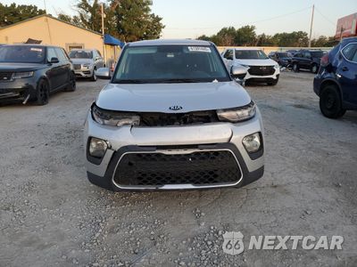 Piąte zdjęcie samochodu w środku: 2020 KIA SOUL LX VIN:KNDJ23AUXL7096975 - miniatura
