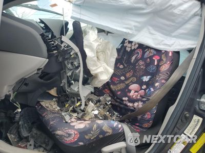 Zdjęcie 7 z 13 samochodu: 2010 TOYOTA COROLLA BASE VIN:1NXBU4EEXAZ328783 - miniatura