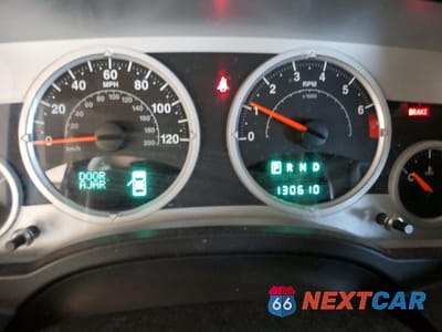 Zdjęcie 9 z 14 samochodu: 2008 JEEP COMPASS LIMITED VIN:1J8FF57W08D512175 - miniatura