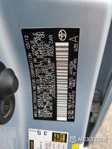 Zdjęcie 12 z 14 samochodu: 2012 TOYOTA PRIUS V VIN:JTDZN3EU5C3119350 - miniatura