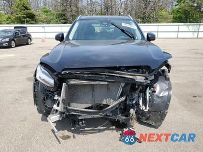 Piąte zdjęcie samochodu w środku: 2024 VOLVO XC90 ULTIMATE VIN:YV4H60CF4R1255157 - miniatura