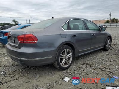 Trzecie zdjęcie samochodu z tyłu: 2012 VOLKSWAGEN PASSAT SE VIN:1VWBN7A34CC061881 - miniatura