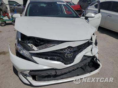 Zdjęcie 11 z 14 samochodu: 2019 TOYOTA CAMRY L VIN:4T1B11HK8KU716122 - miniatura