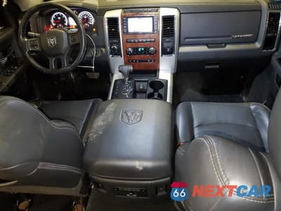 Zdjęcie 8 z 12 samochodu: 2012 DODGE RAM VIN:1C6RD7NT2CS247947 - miniatura