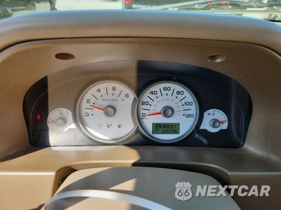 Zdjęcie 9 z 13 samochodu: 2005 FORD ESCAPE XLT VIN:1FMYU03175KB41196 - miniatura
