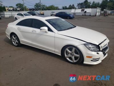 Czwarte zdjęcie samochodu z boku: 2014 MERCEDES-BENZ CLS 550 4MATIC VIN:WDDLJ9BB9EA117743 - miniatura