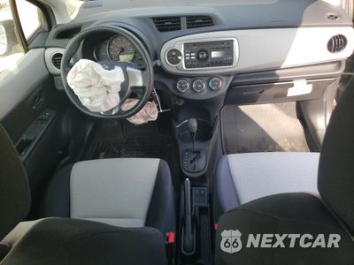 Zdjęcie 8 z 14 samochodu: 2014 TOYOTA YARIS VIN:JTDJTUD38ED585711 - miniatura