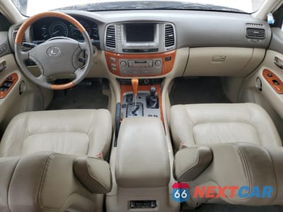 Zdjęcie 8 z 13 samochodu: 2003 LEXUS LX 470 VIN:JTJHT00WX33534413 - miniatura