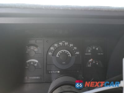 Zdjęcie 9 z 14 samochodu: 1990 CHEVROLET GMT-400 C1500 VIN:2GCEC14K9L1245886 - miniatura