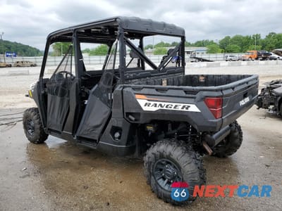 Trzecie zdjęcie samochodu z tyłu: 2023 POLARIS RANGER CREW 1000 PREMIUM VIN:4XAT6E991P8027639 - miniatura