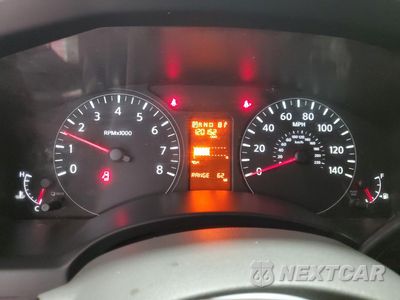 Zdjęcie 9 z 14 samochodu: 2017 NISSAN NV 1500 S VIN:1N6BF0KM0HN800784 - miniatura