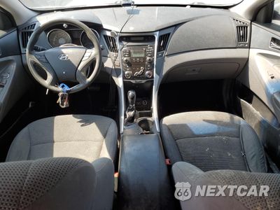 Zdjęcie 8 z 12 samochodu: 2011 HYUNDAI SONATA GLS VIN:5NPEB4AC3BH088905 - miniatura