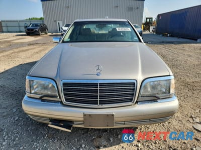 Piąte zdjęcie samochodu w środku: 1996 MERCEDES-BENZ S 420 VIN:WDBGA43E0TA298055 - miniatura