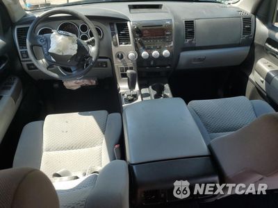 Zdjęcie 8 z 15 samochodu: 2012 TOYOTA TUNDRA CREWMAX SR5 VIN:5TFDY5F19CX264286 - miniatura