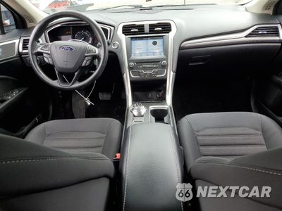 Zdjęcie 8 z 13 samochodu: 2017 FORD FUSION SE VIN:3FA6P0HD2HR255652 - miniatura