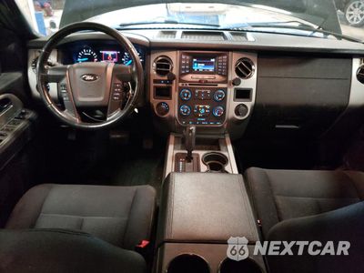 Zdjęcie 8 z 15 samochodu: 2017 FORD EXPEDITION XLT VIN:1FMJU1JT5HEA01999 - miniatura